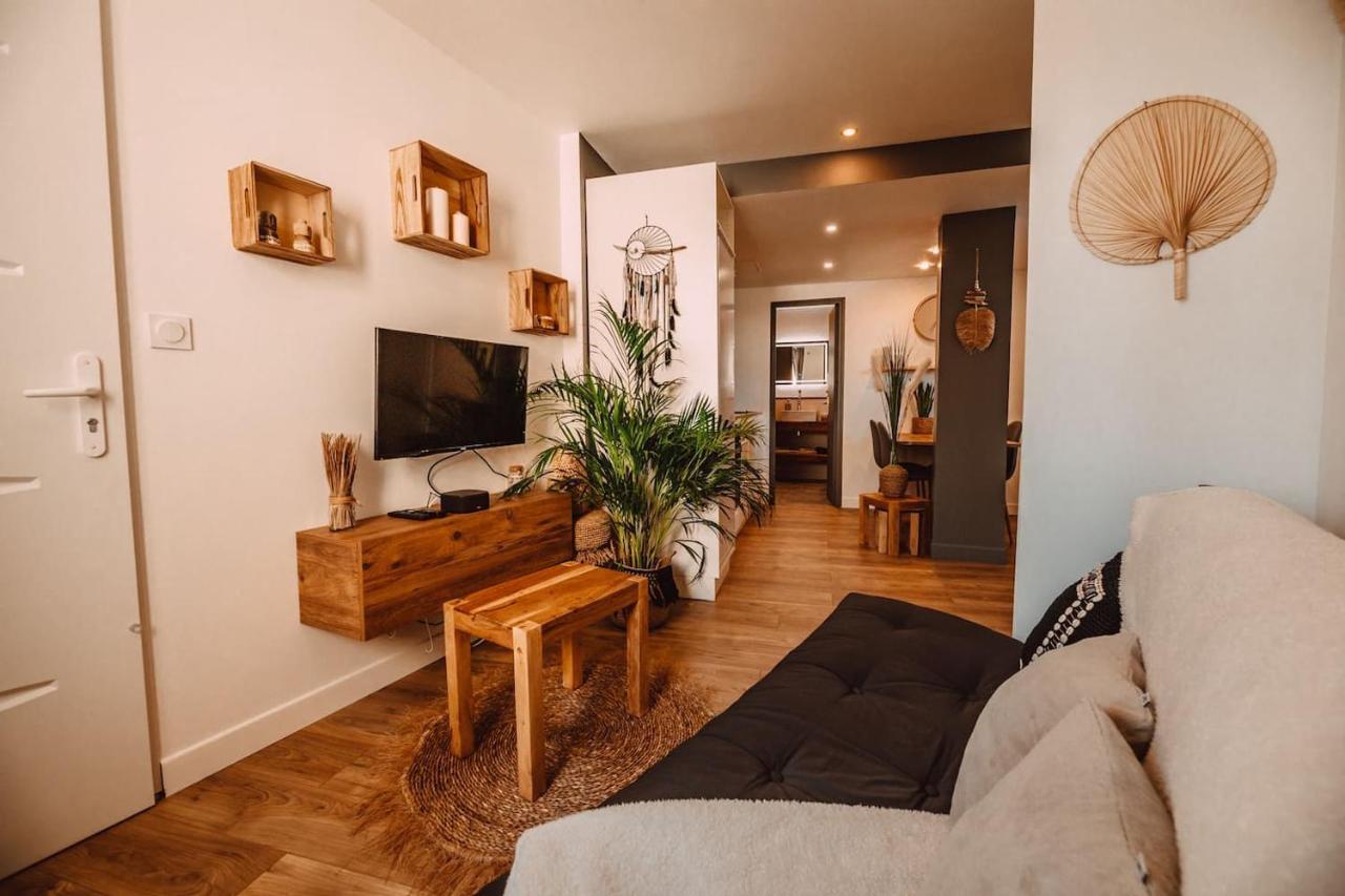 La Casa Bali Appartement Irigny Buitenkant foto